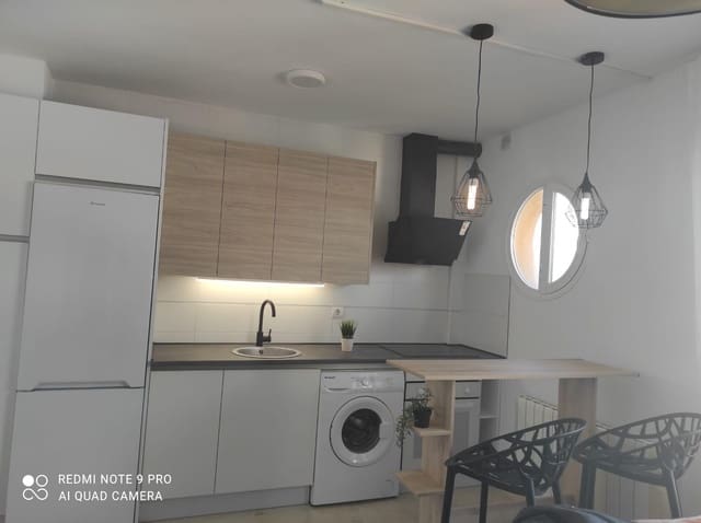 1 sypialnia Mieszkanie do wynajęcia w Láchar z garażem - 575 € (Ref: 9965464)