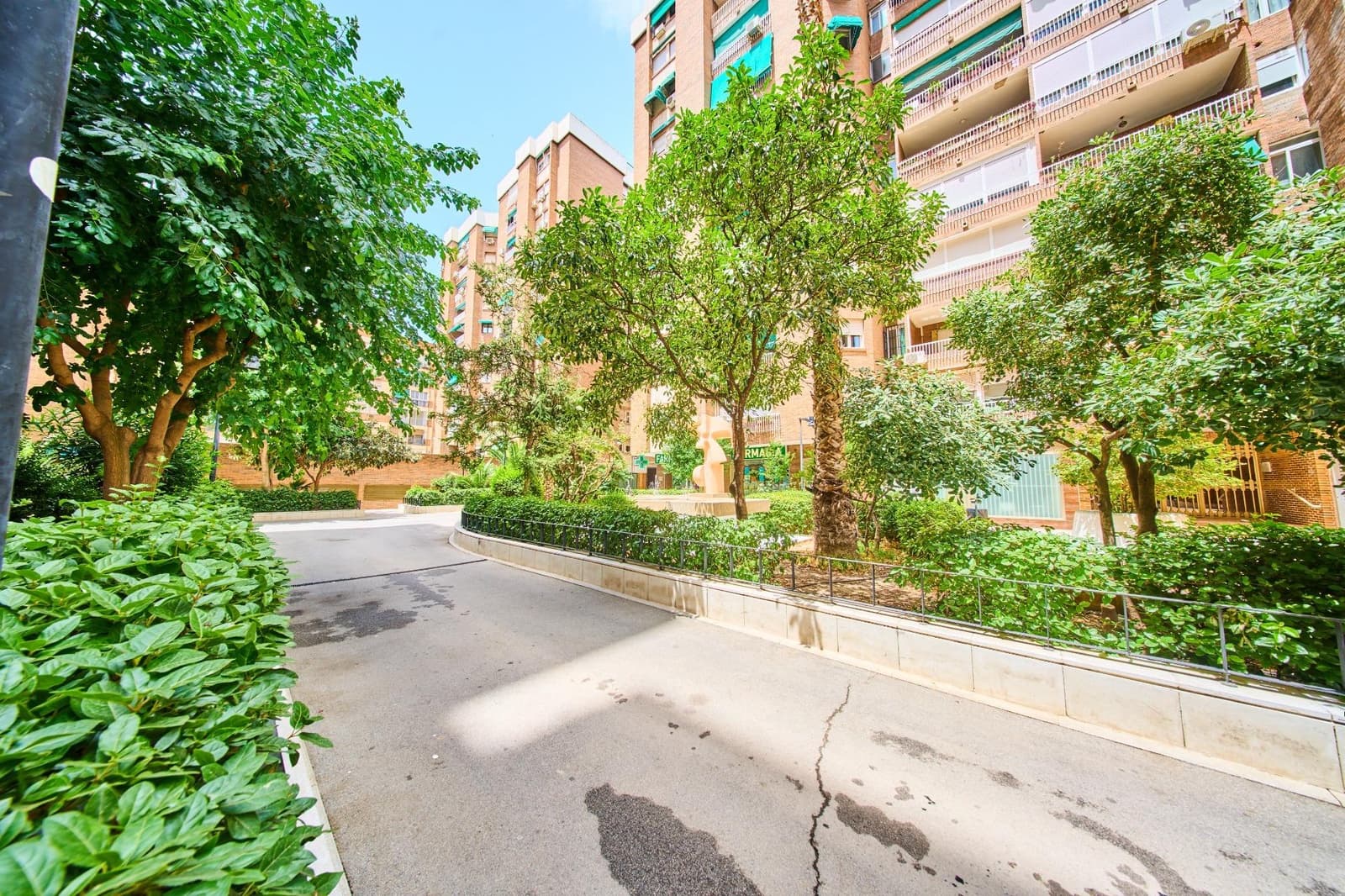 4 sypialnia Mieszkanie na sprzedaż w Miasto Grenada z basenem garażem - 395 000 € (Ref: 9965465)