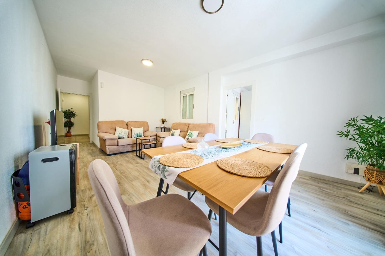 3 bedroom Flat for sale in Maracena with garage - € 225,000 (Ref: 9966788)