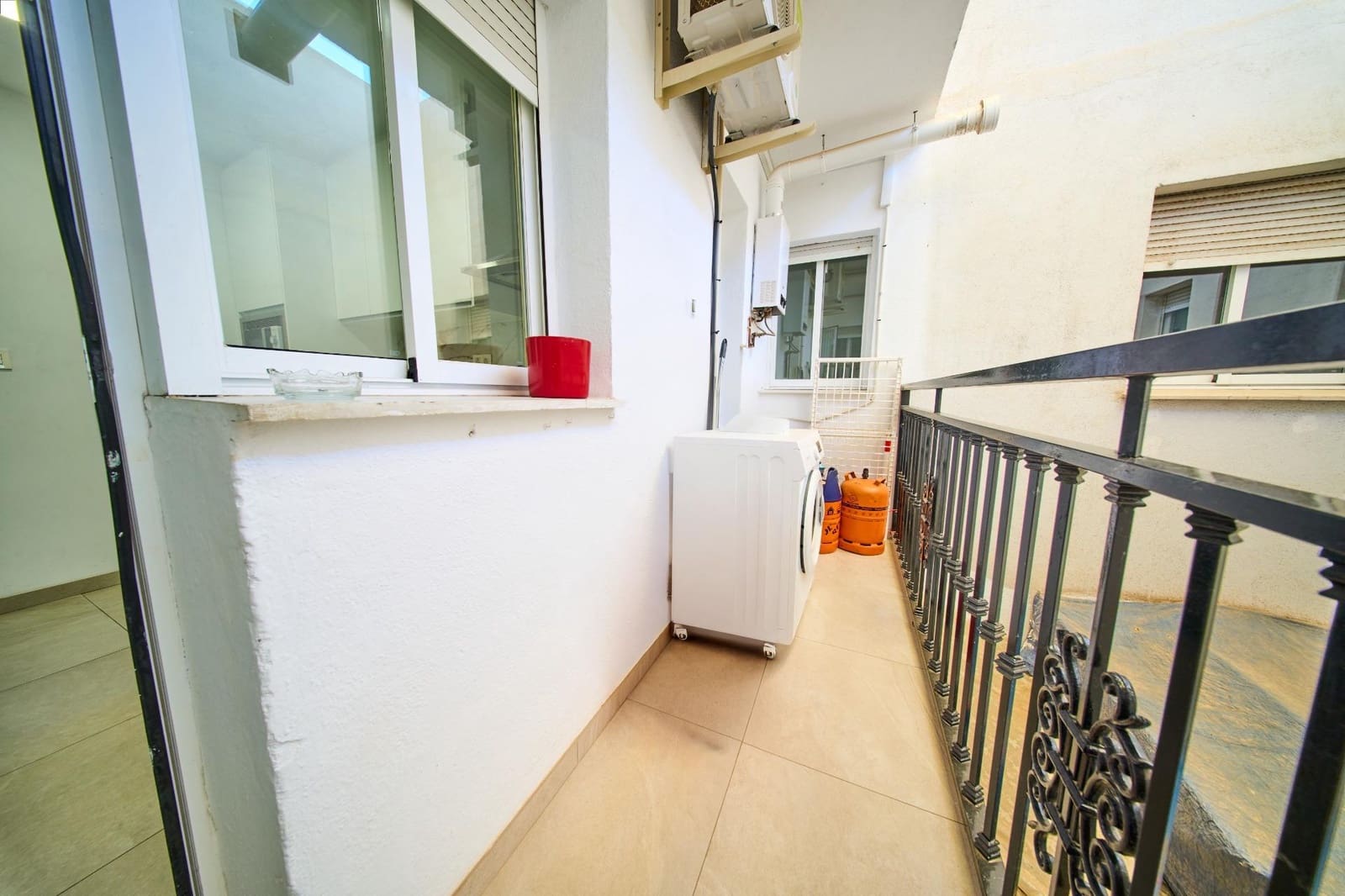 3 bedroom Flat for sale in Maracena with garage - € 225,000 (Ref: 9966788)