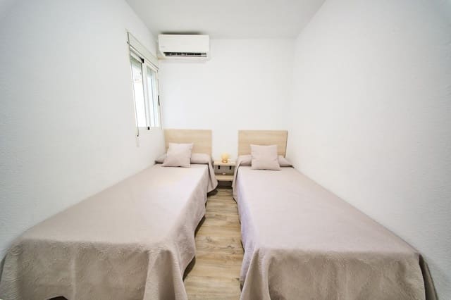 3 sypialnia Mieszkanie na sprzedaż w Maracena z garażem - 215 000 € (Ref: 9966788)