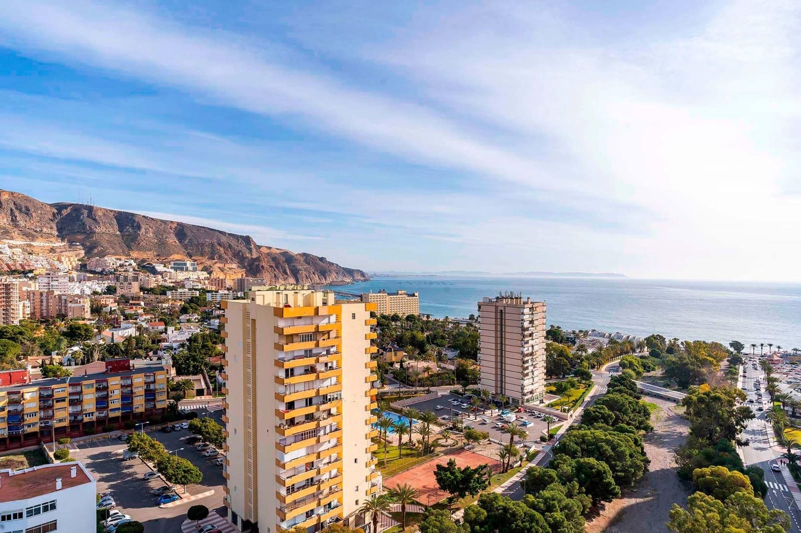 Piso de 3 habitaciones en Aguadulce (Almeria) en venta - 229.000 € (Ref: 9966789)