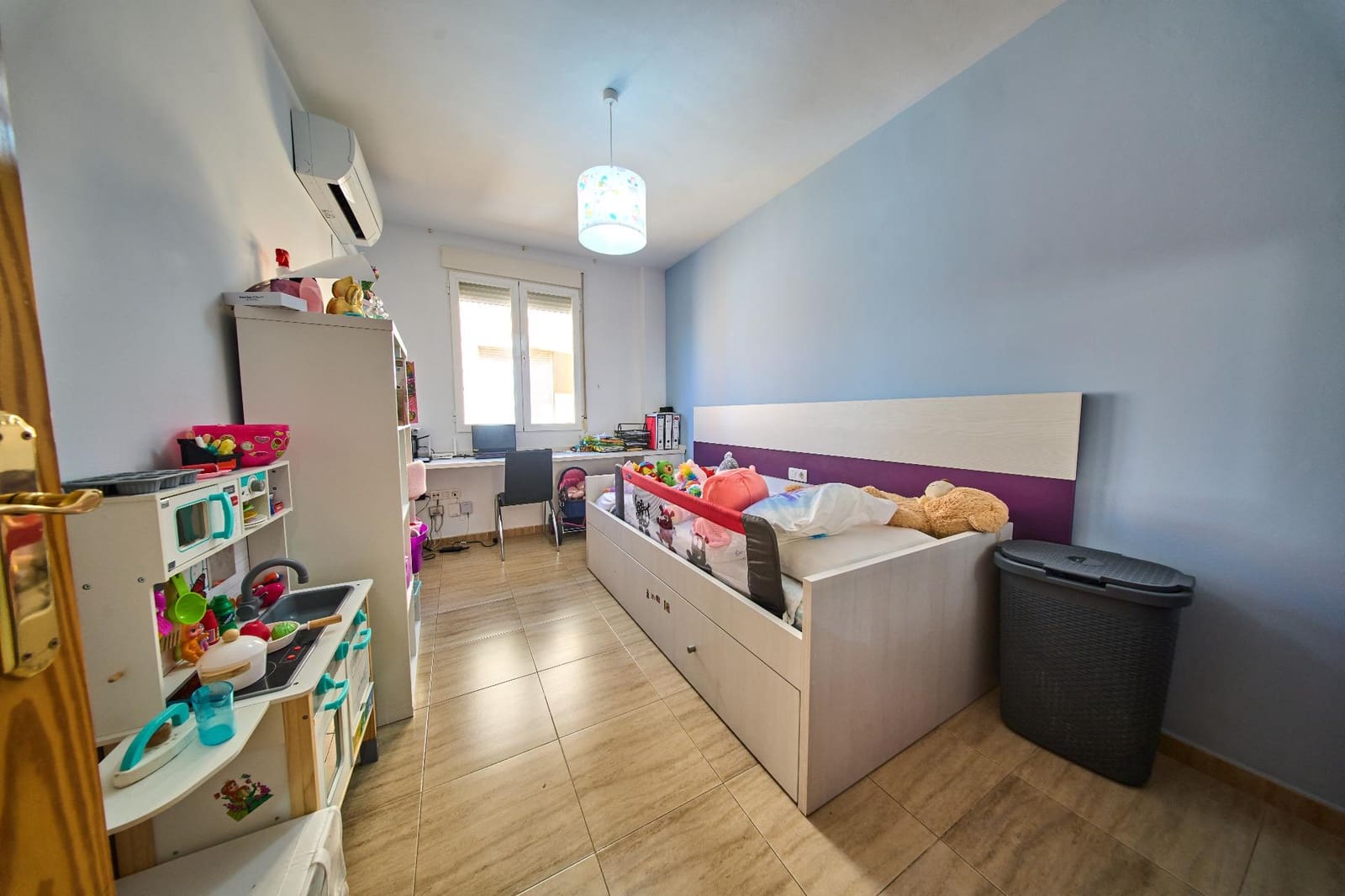3 bedroom Flat for sale in Durcal - € 160,000 (Ref: 9966790)
