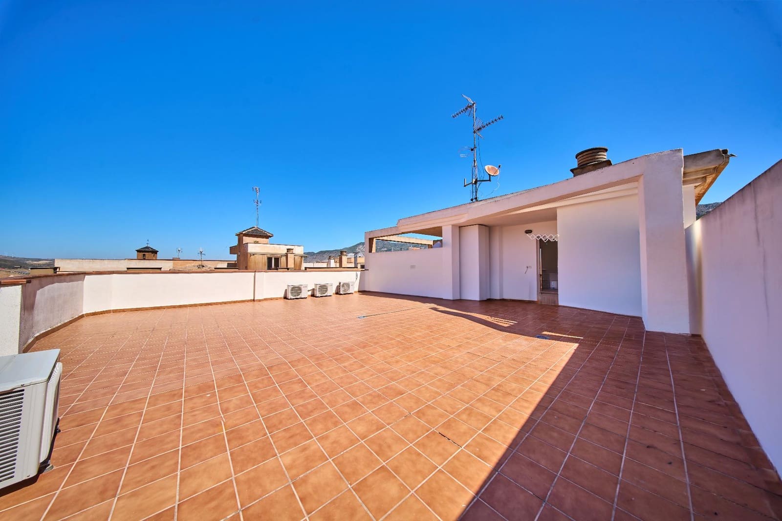 3 bedroom Flat for sale in Durcal - € 160,000 (Ref: 9966790)