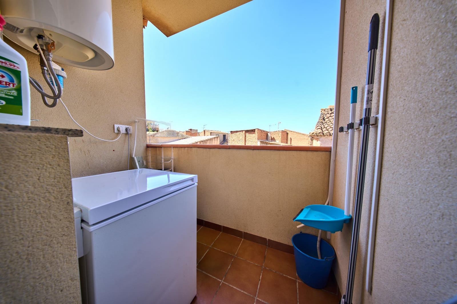 3 bedroom Flat for sale in Durcal - € 160,000 (Ref: 9966790)