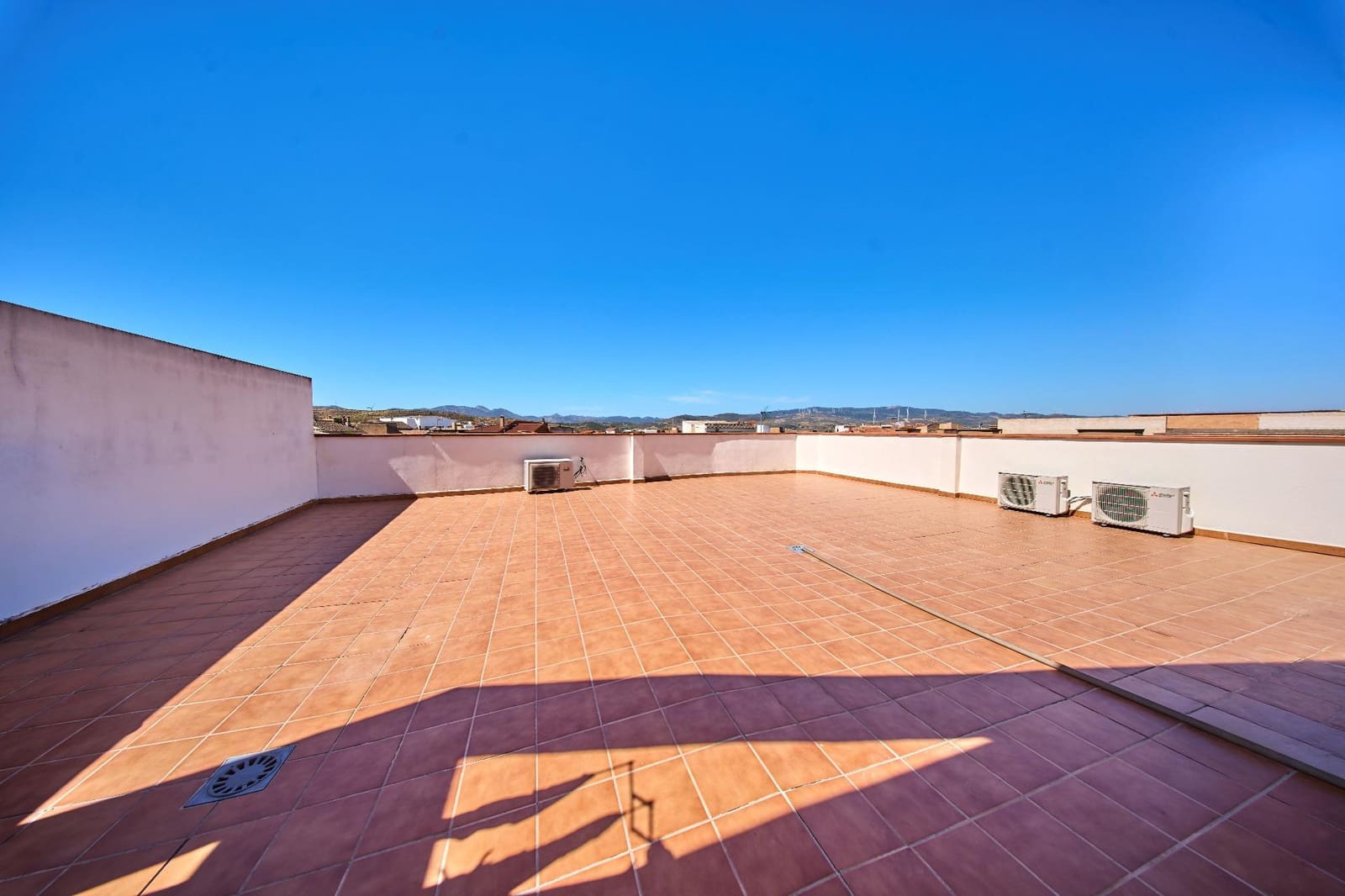 3 bedroom Flat for sale in Durcal - € 160,000 (Ref: 9966790)