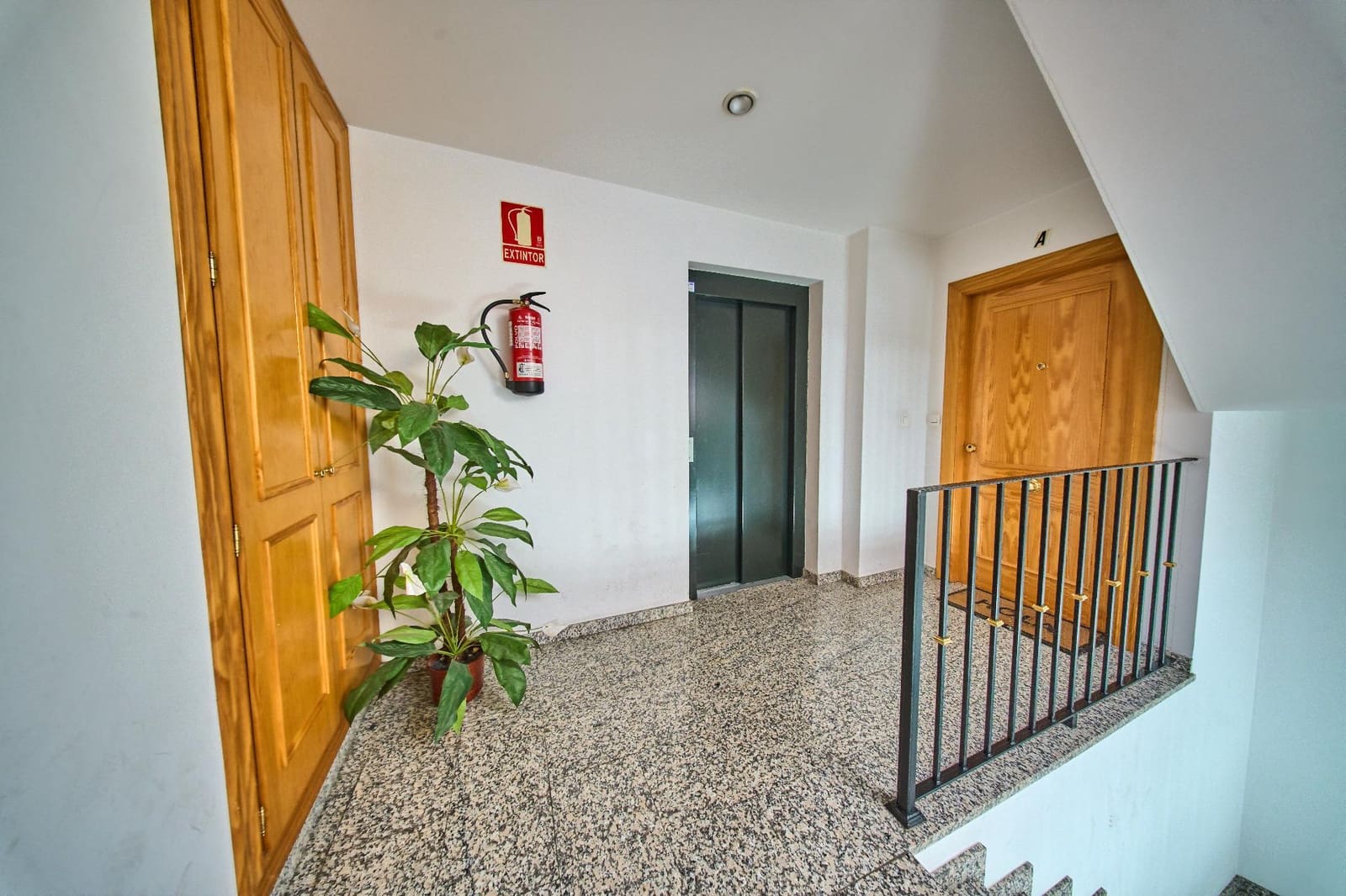 3 bedroom Flat for sale in Durcal - € 160,000 (Ref: 9966790)