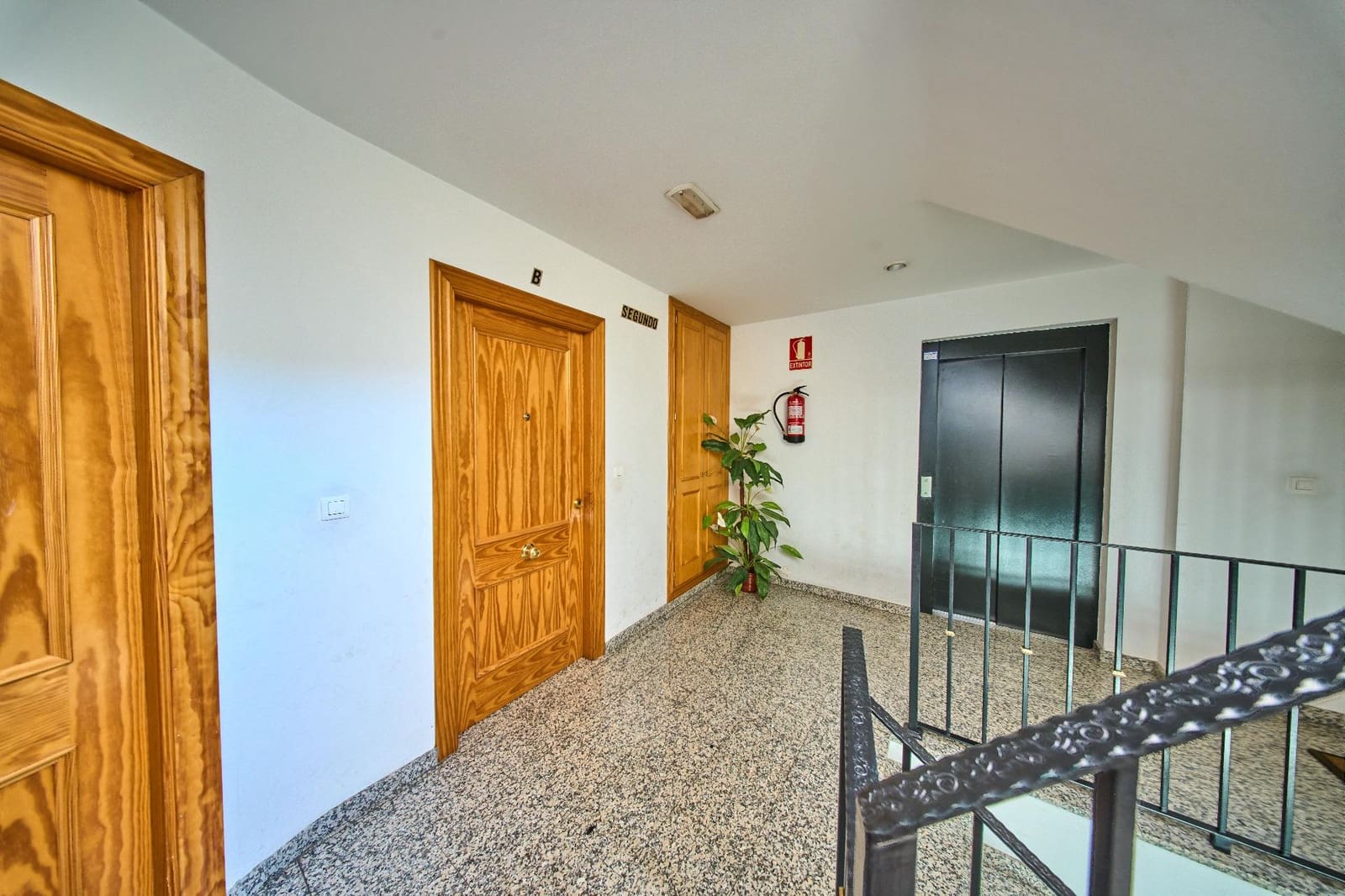 3 bedroom Flat for sale in Durcal - € 160,000 (Ref: 9966790)