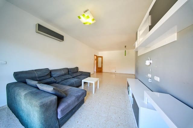 3 bedroom Flat for sale in Carretera de la Sierra, Granada city with garage - € 245,000 (Ref: 9966791)