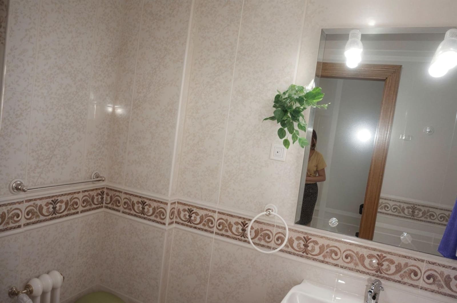3 bedroom Flat for rent in Granada city - € 800 (Ref: 9967852)