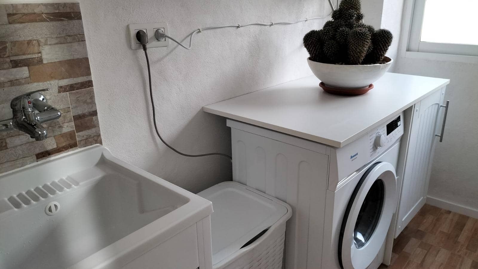 3 soveværelse Semi-Rækkehus til salg i La Zubia med garage - € 244.900 (Ref: 9970776)