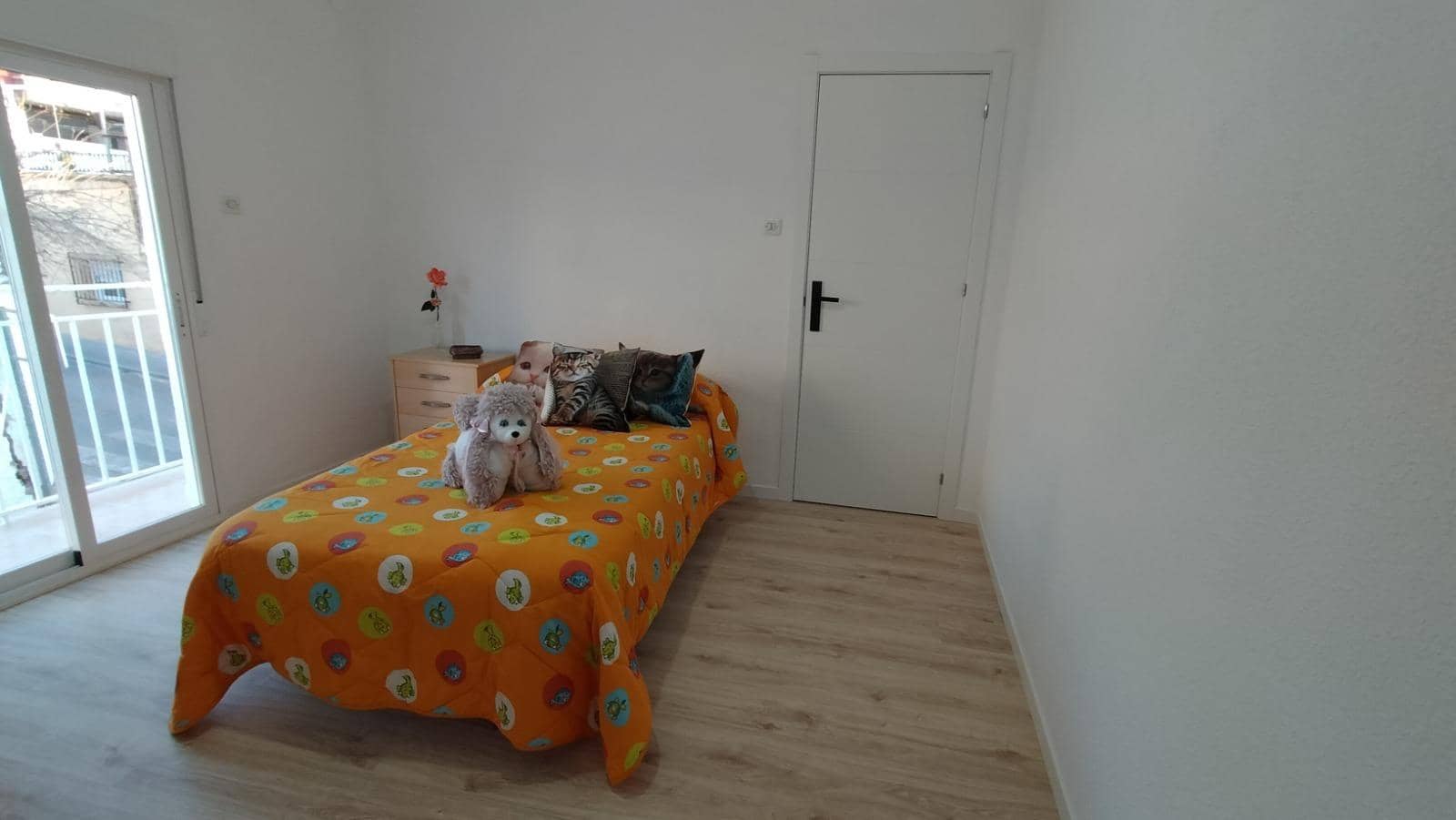 3 soveværelse Semi-Rækkehus til salg i La Zubia med garage - € 244.900 (Ref: 9970776)