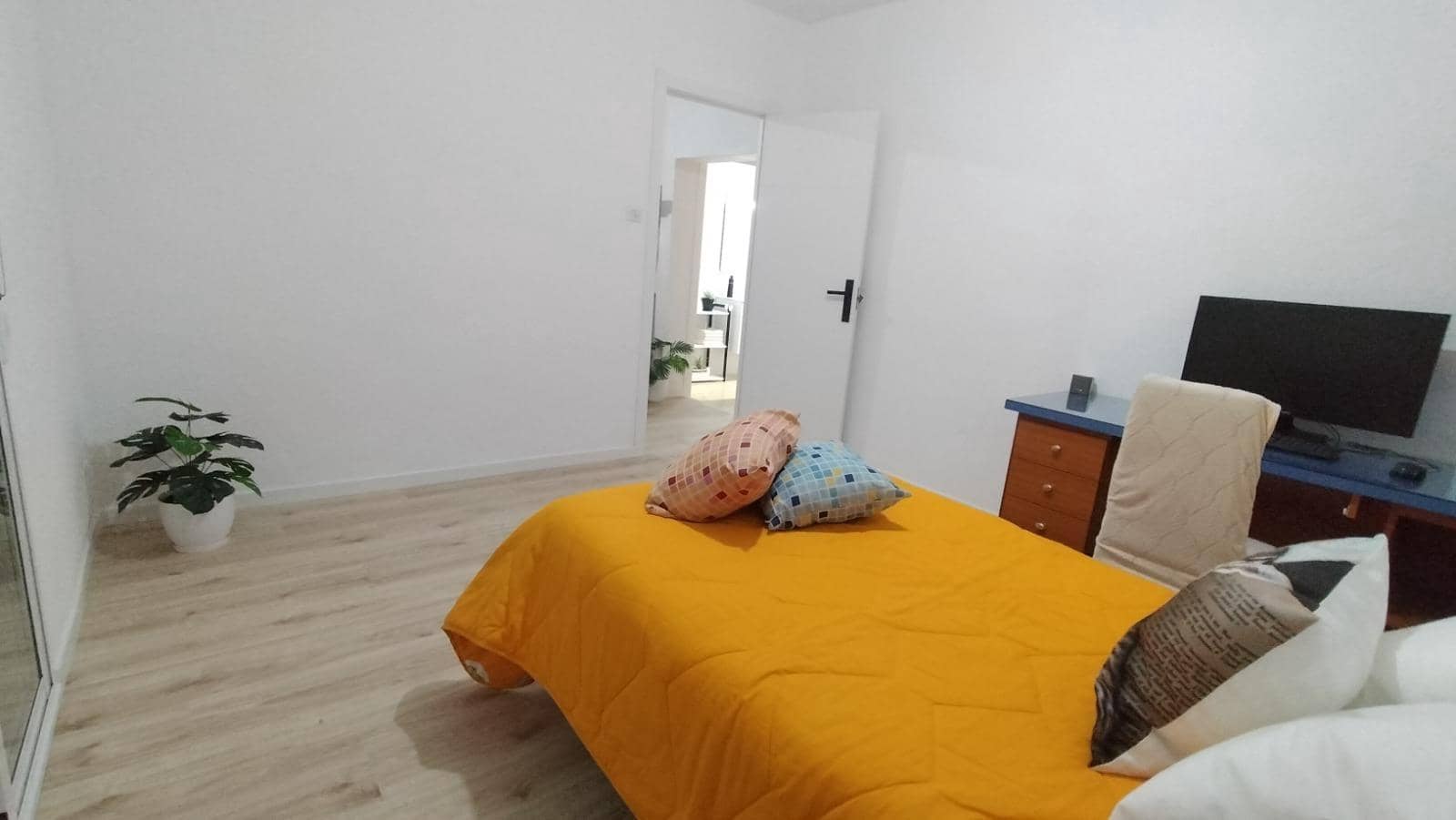 3 soveværelse Semi-Rækkehus til salg i La Zubia med garage - € 244.900 (Ref: 9970776)
