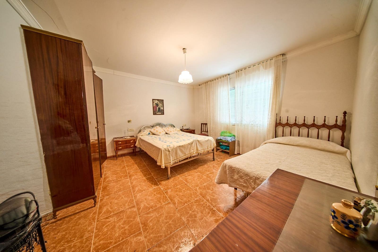 5 bedroom Finca/Country House for sale in Moraleda de Zafayona - € 180,000 (Ref: 9975598)