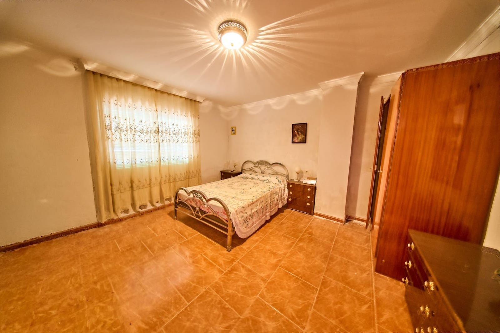 5 bedroom Finca/Country House for sale in Moraleda de Zafayona - € 180,000 (Ref: 9975598)