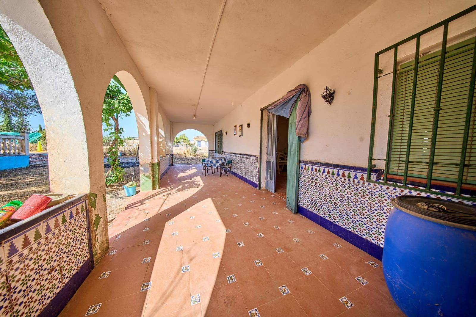 5 bedroom Finca/Country House for sale in Moraleda de Zafayona - € 180,000 (Ref: 9975598)