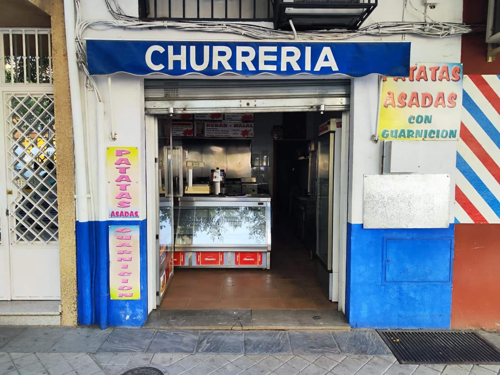 Comercial para arrendar em Granada cidade - 500 € (Ref: 9977475)