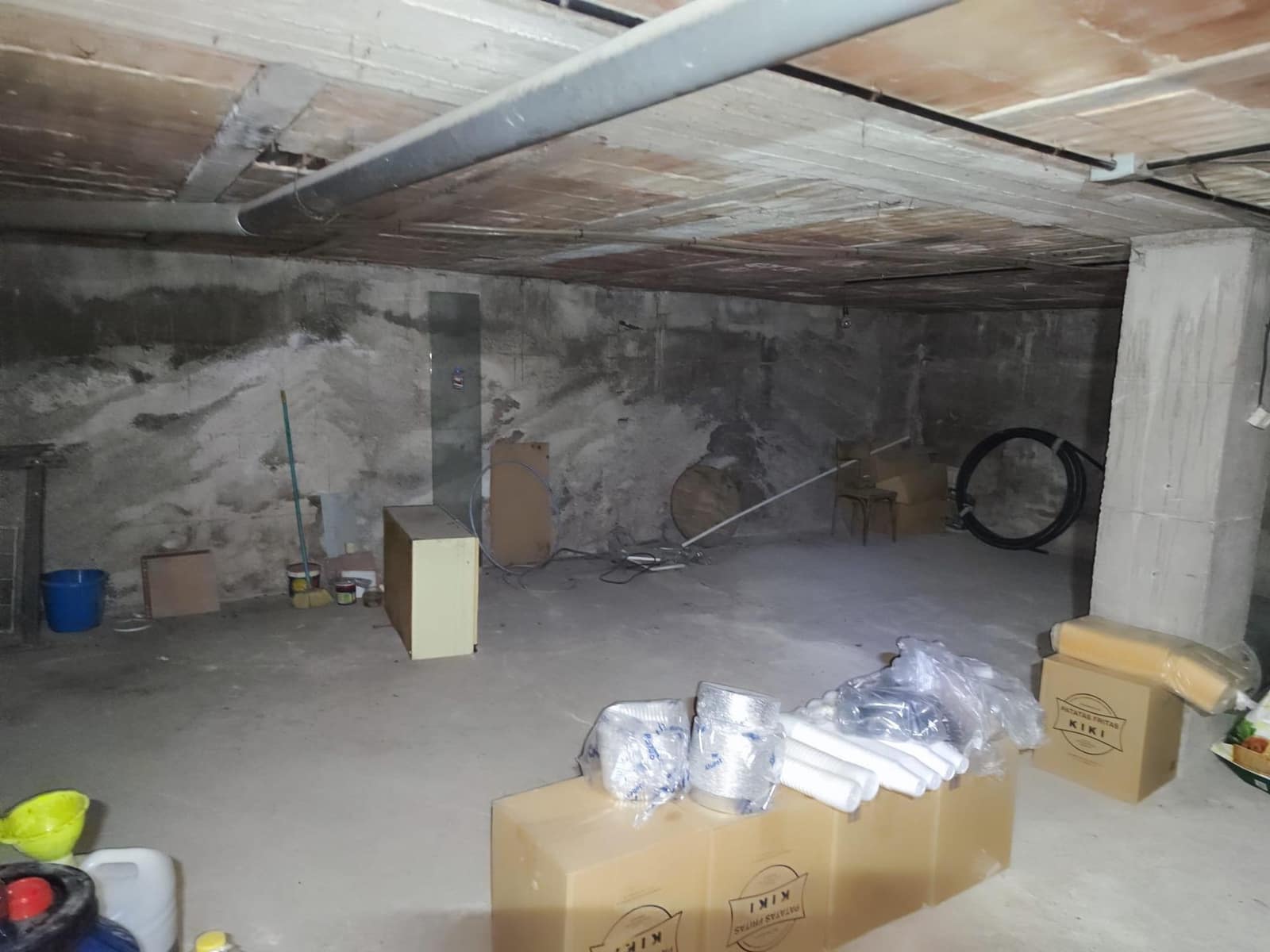 Comercial para arrendar em Granada cidade - 500 € (Ref: 9977475)
