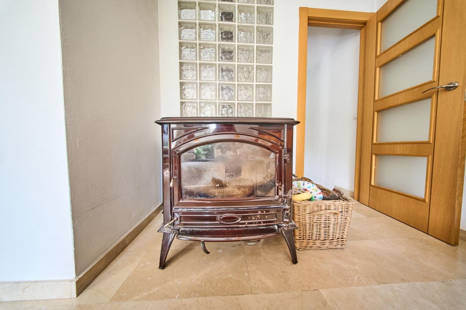 4 Zimmer Villa zu verkaufen in Gojar mit Pool Garage - 299.000 € (Ref: 9977476)