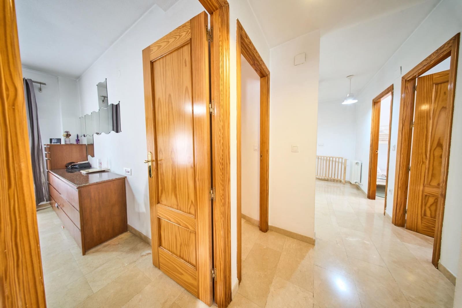 4 Zimmer Villa zu verkaufen in Gojar mit Pool Garage - 299.000 € (Ref: 9977476)