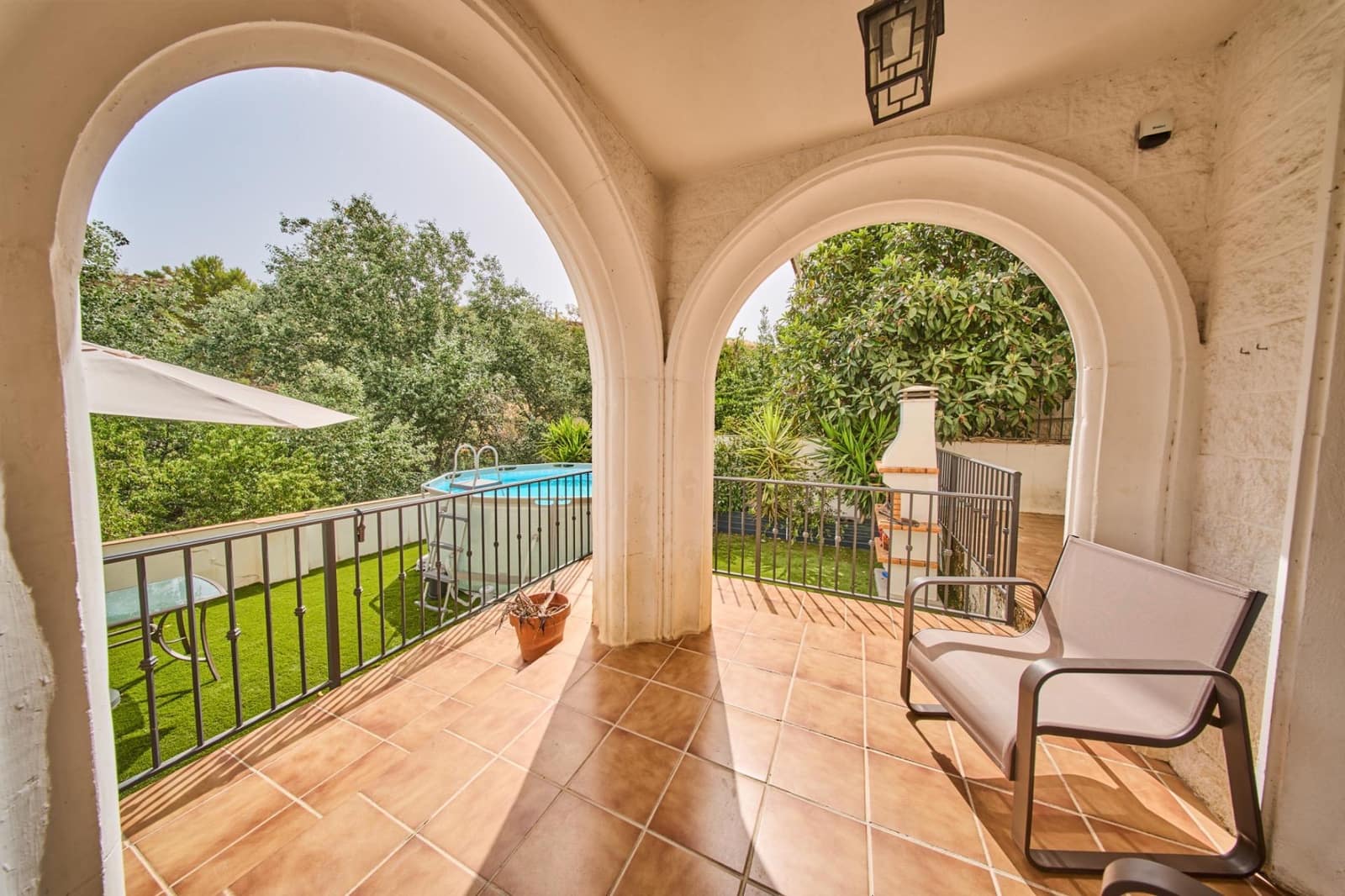 4 Zimmer Villa zu verkaufen in Gojar mit Pool Garage - 299.000 € (Ref: 9977476)