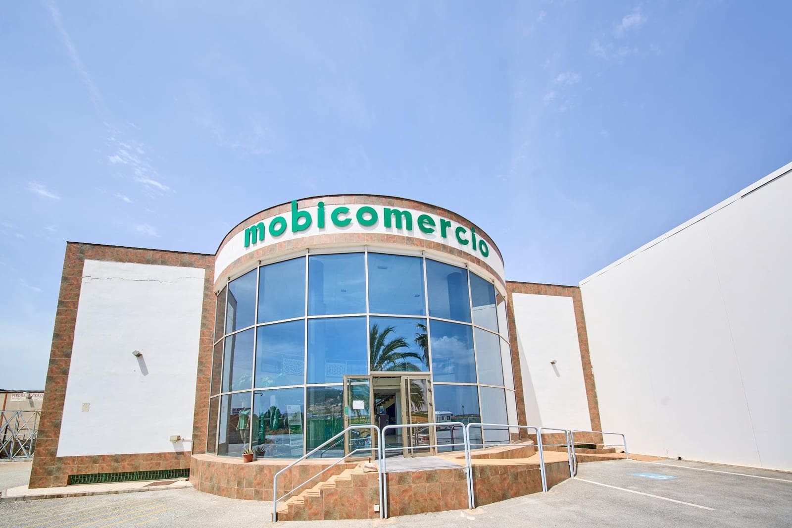 Negocio en Padul en venta - 2.200.000 € (Ref: 9977477)