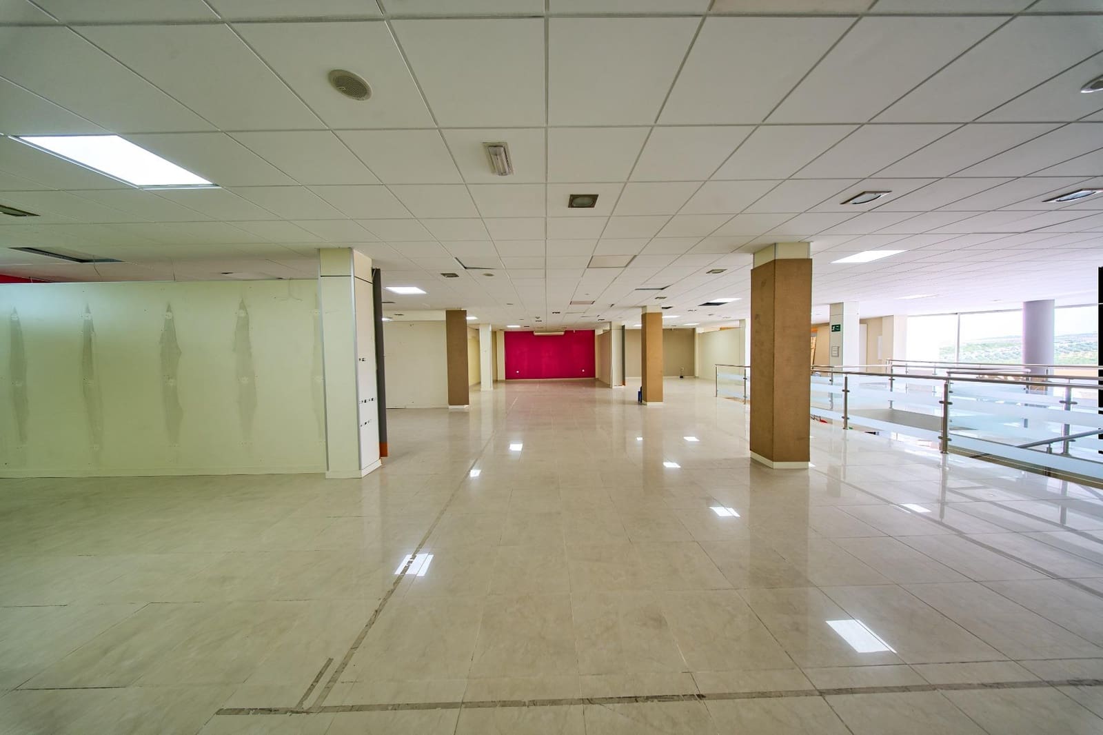 Negocio en Padul en venta - 2.200.000 € (Ref: 9977477)