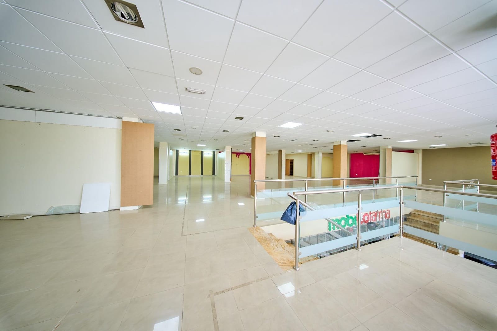 Negocio en Padul en venta - 2.200.000 € (Ref: 9977477)