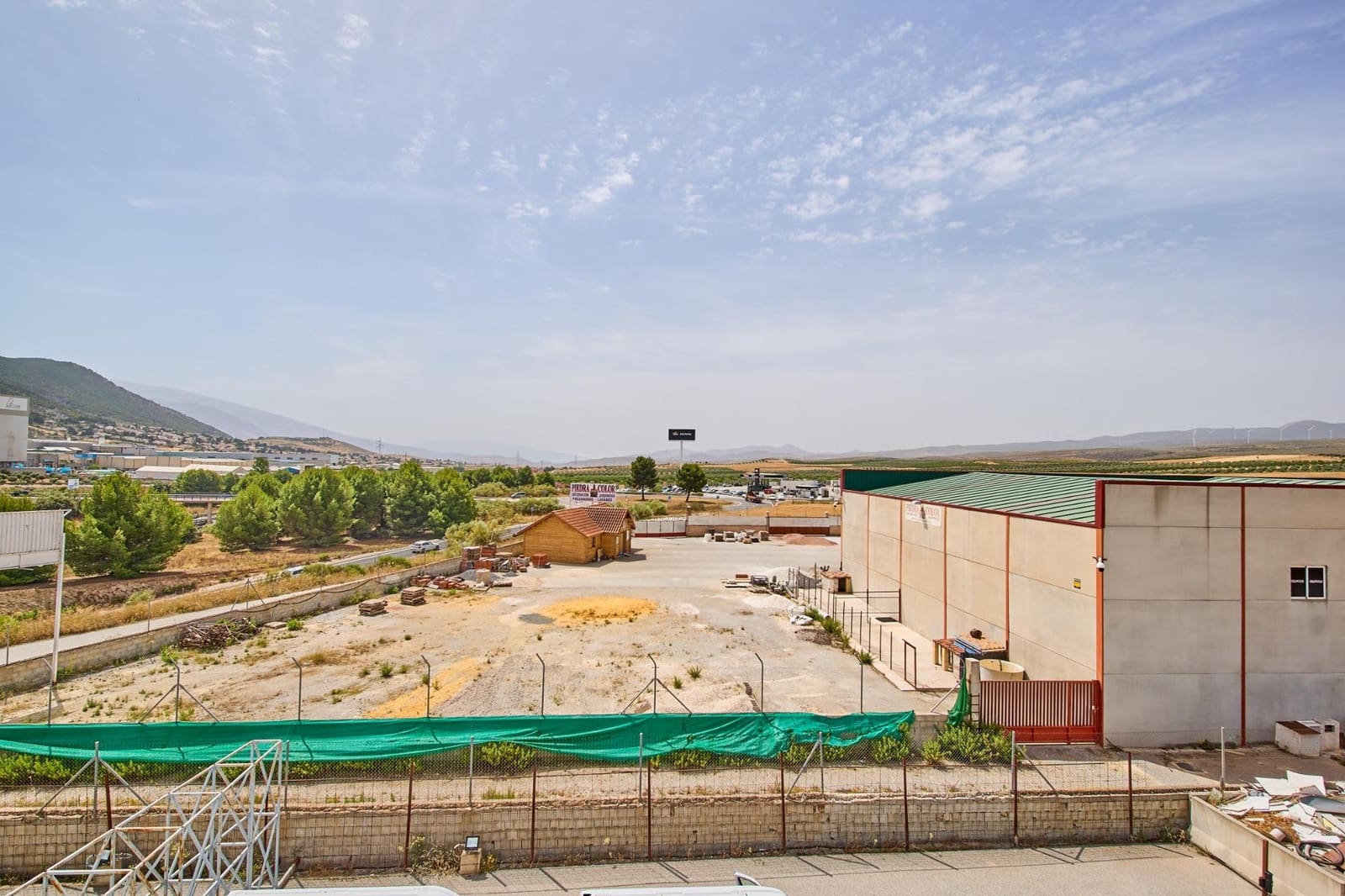 Negocio en Padul en venta - 2.200.000 € (Ref: 9977477)