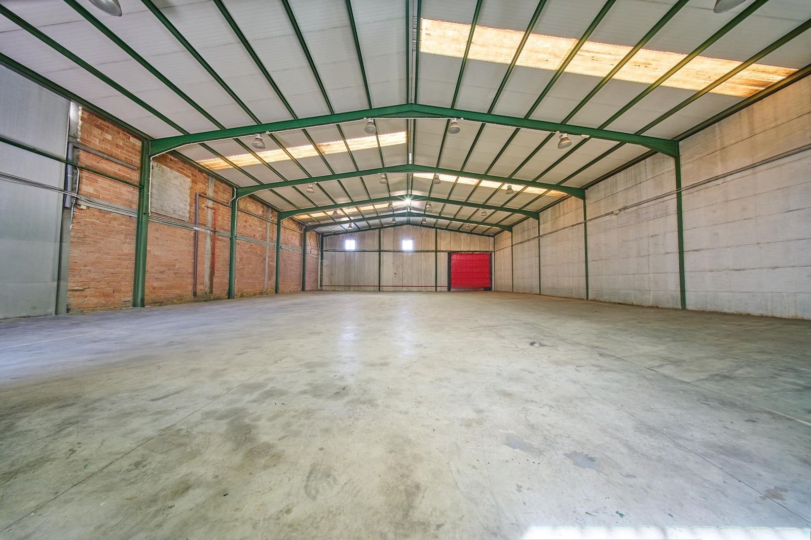 Negocio en Padul en venta - 2.200.000 € (Ref: 9977477)