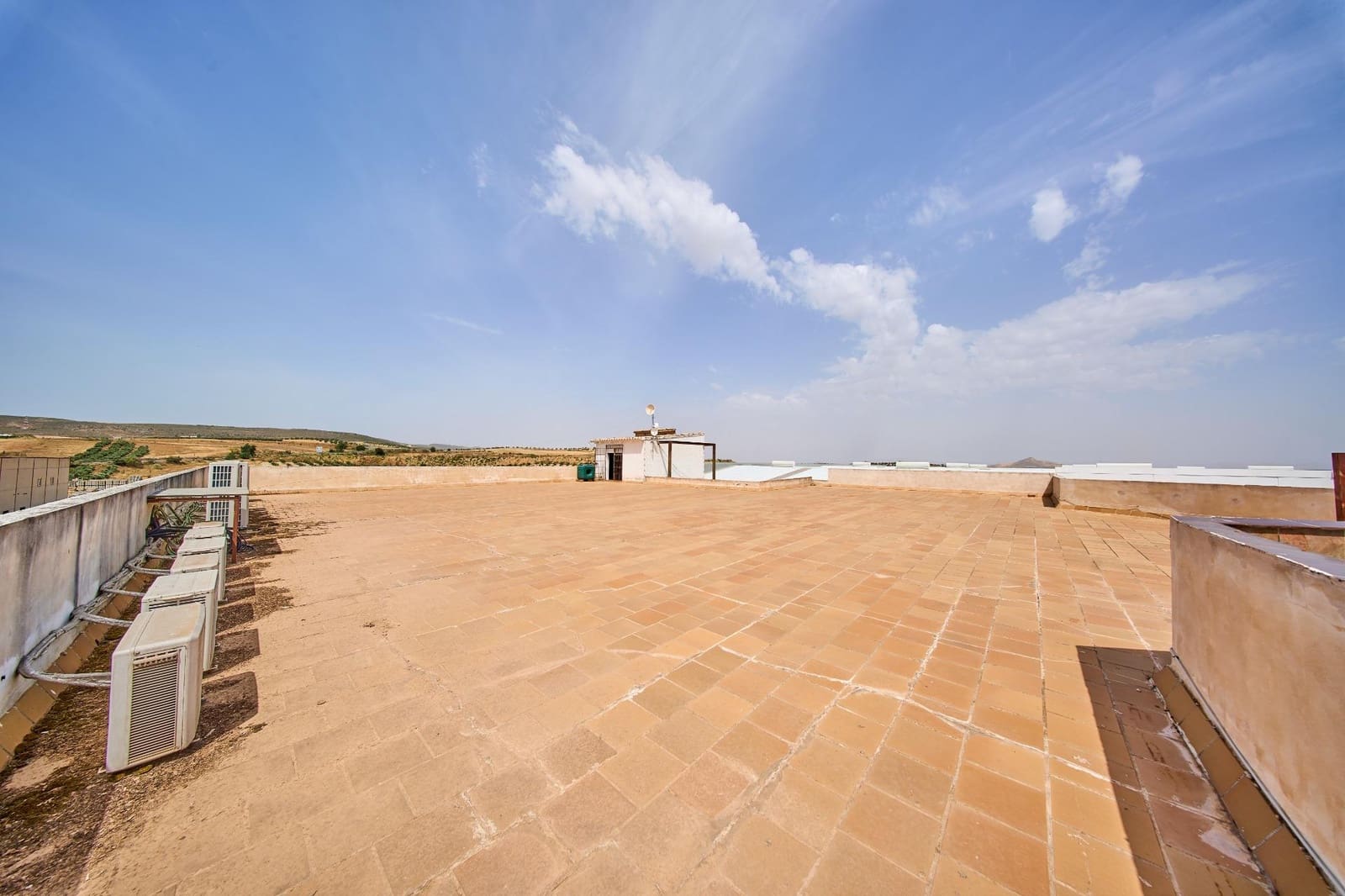 Negocio en Padul en venta - 2.200.000 € (Ref: 9977477)