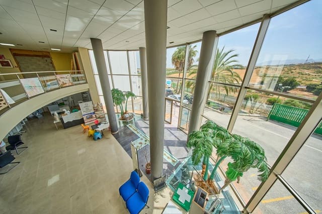 Bedrift til salgs i Padul - € 2 200 000 (Ref: 9977477)