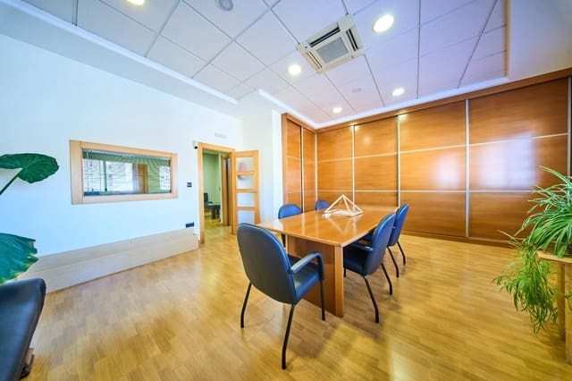 2 sovrum Lägenhet till salu i Alfacar med garage - 125 000 € (Ref: 9977478)