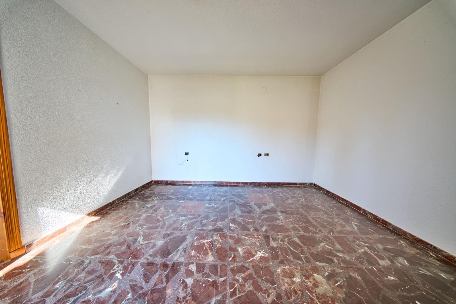 5 sypialnia Willa na sprzedaż w Ogijares z basenem - 420 000 € (Ref: 9977480)