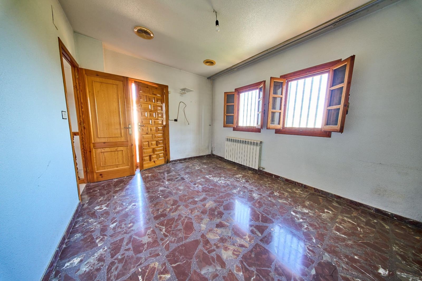 5 sypialnia Willa na sprzedaż w Ogijares z basenem - 420 000 € (Ref: 9977480)