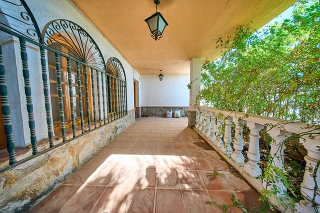 5 slaapkamer Villa te koop in Ogíjares met zwembad - € 420.000 (Ref: 9977480)