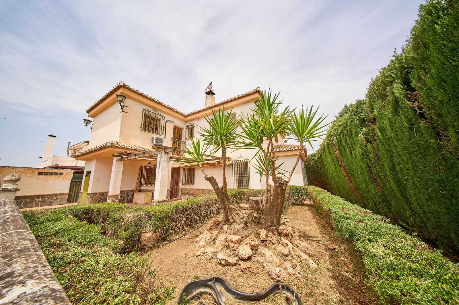 5 sypialnia Willa na sprzedaż w Ogijares z basenem - 420 000 € (Ref: 9977480)