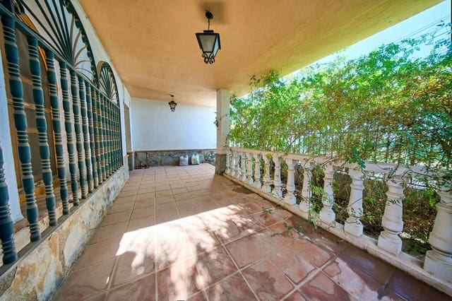 5 slaapkamer Villa te koop in Ogíjares met zwembad - € 420.000 (Ref: 9977480)
