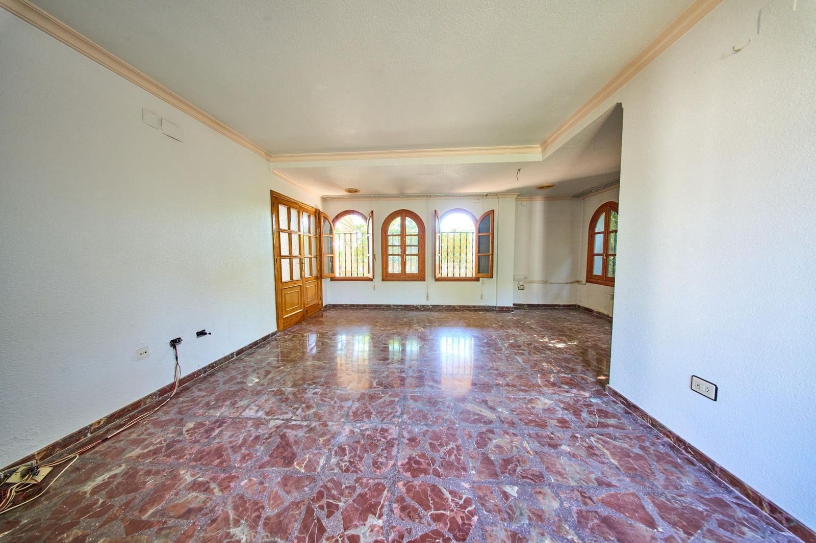 5 sypialnia Willa na sprzedaż w Ogijares z basenem - 420 000 € (Ref: 9977480)