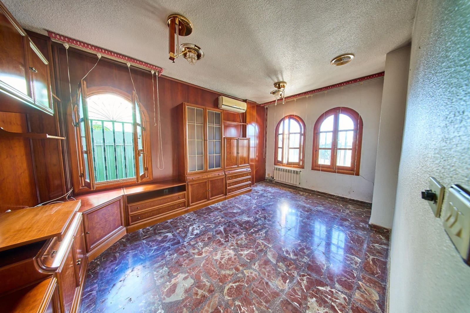 5 sypialnia Willa na sprzedaż w Ogijares z basenem - 420 000 € (Ref: 9977480)