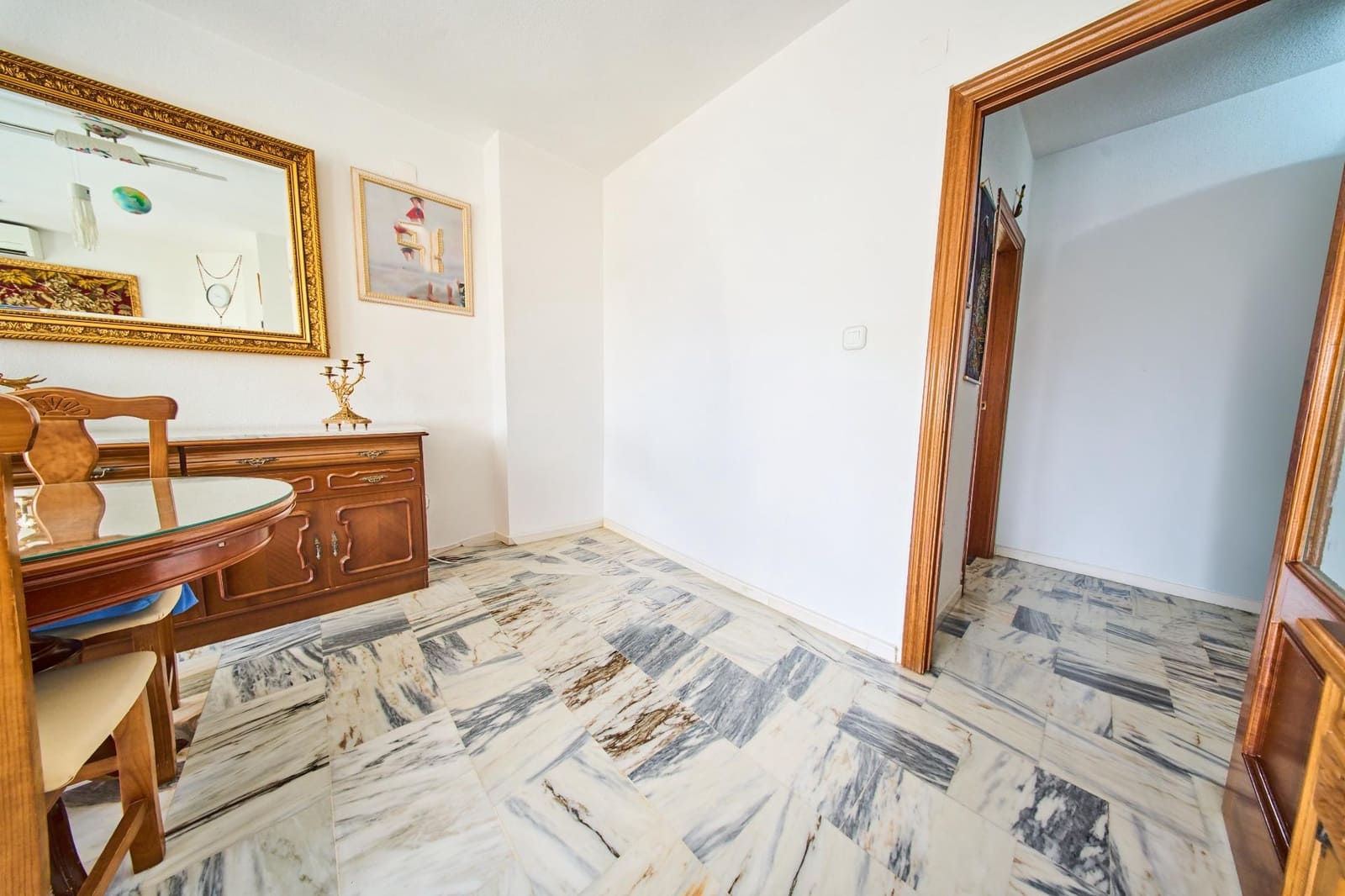 Adosado de 3 habitaciones en Fuente Vaqueros en venta con garaje - 178.500 € (Ref: 9979036)