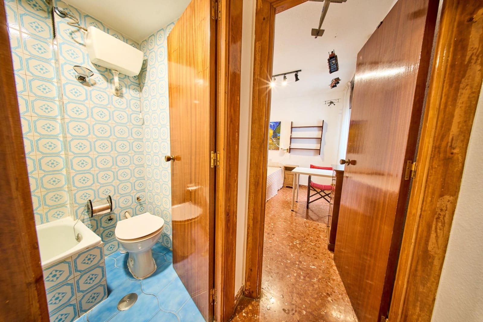 4 camera da letto Appartamento da affittare in Granada citta con garage - 1.100 € (Rif: 9979037)