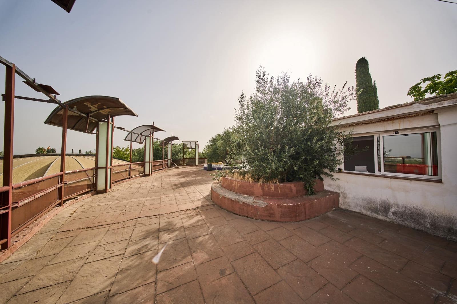 3 soveværelse Finca/Landehus til salg i Otura med swimmingpool - € 550.000 (Ref: 9985127)