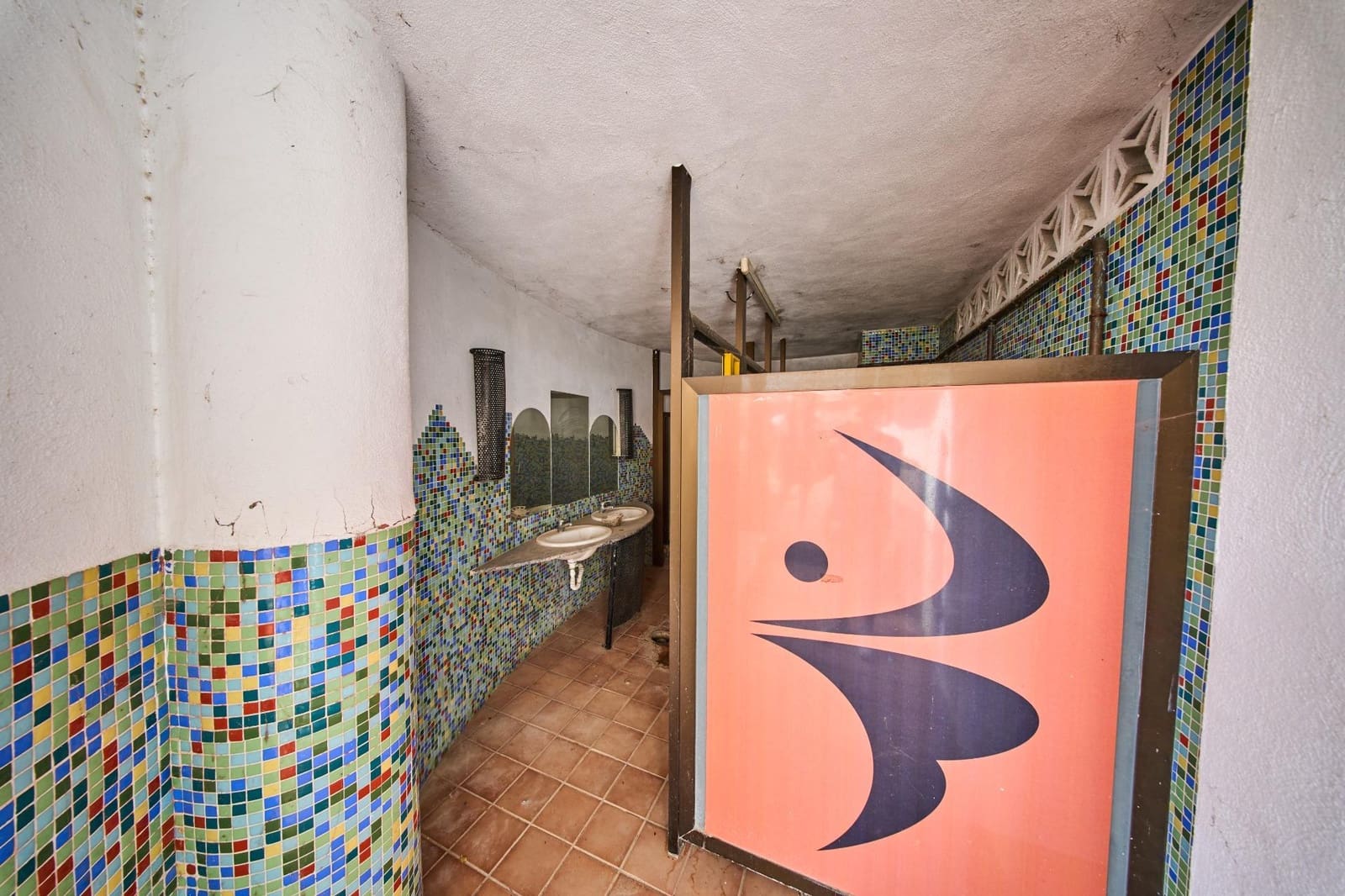 3 soveværelse Finca/Landehus til salg i Otura med swimmingpool - € 550.000 (Ref: 9985127)