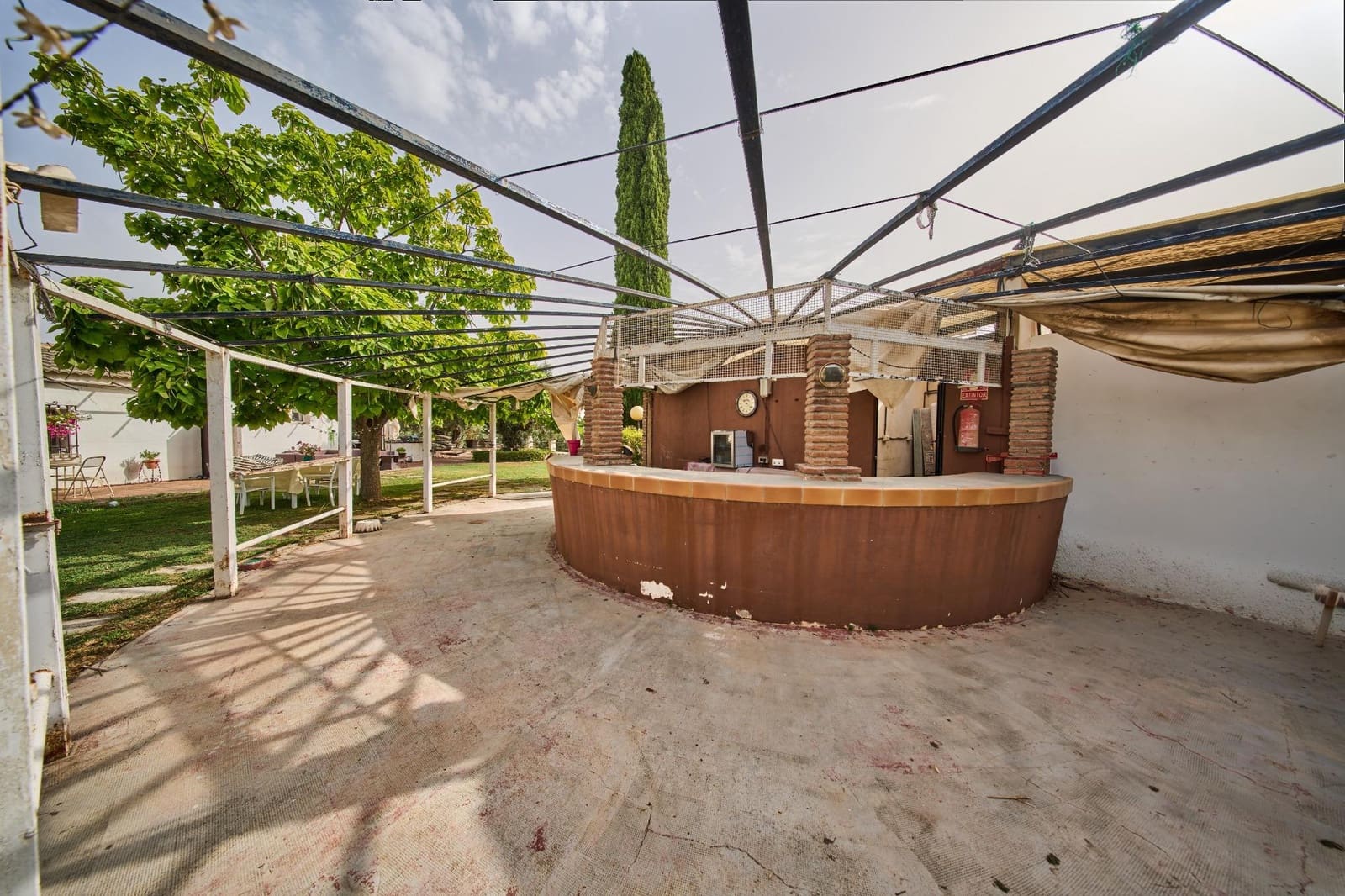 3 soveværelse Finca/Landehus til salg i Otura med swimmingpool - € 550.000 (Ref: 9985127)