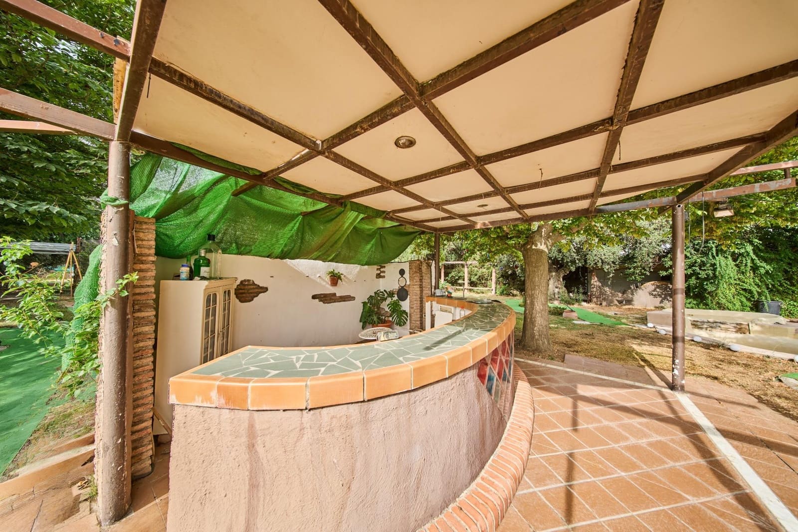3 soveværelse Finca/Landehus til salg i Otura med swimmingpool - € 550.000 (Ref: 9985127)