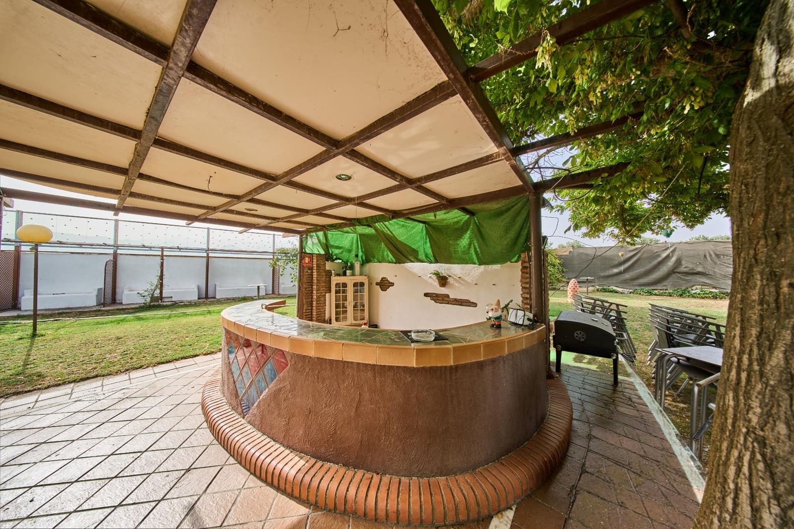 3 soveværelse Finca/Landehus til salg i Otura med swimmingpool - € 550.000 (Ref: 9985127)