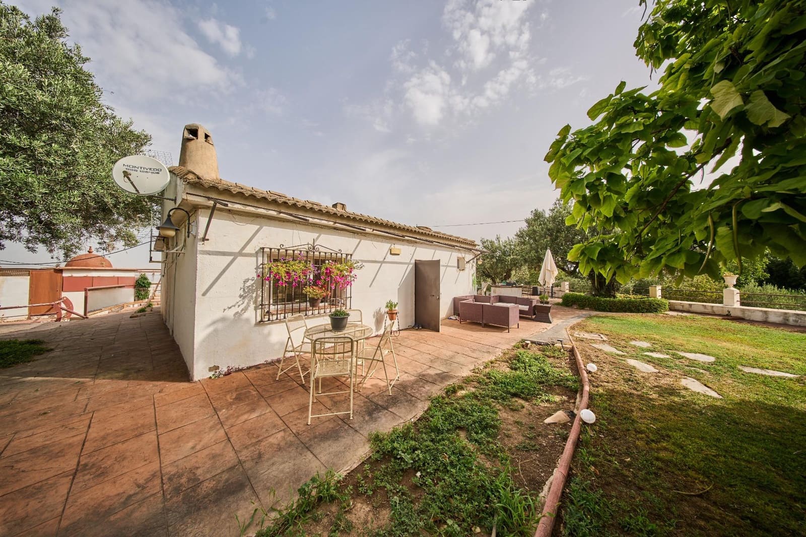 3 soveværelse Finca/Landehus til salg i Otura med swimmingpool - € 550.000 (Ref: 9985127)