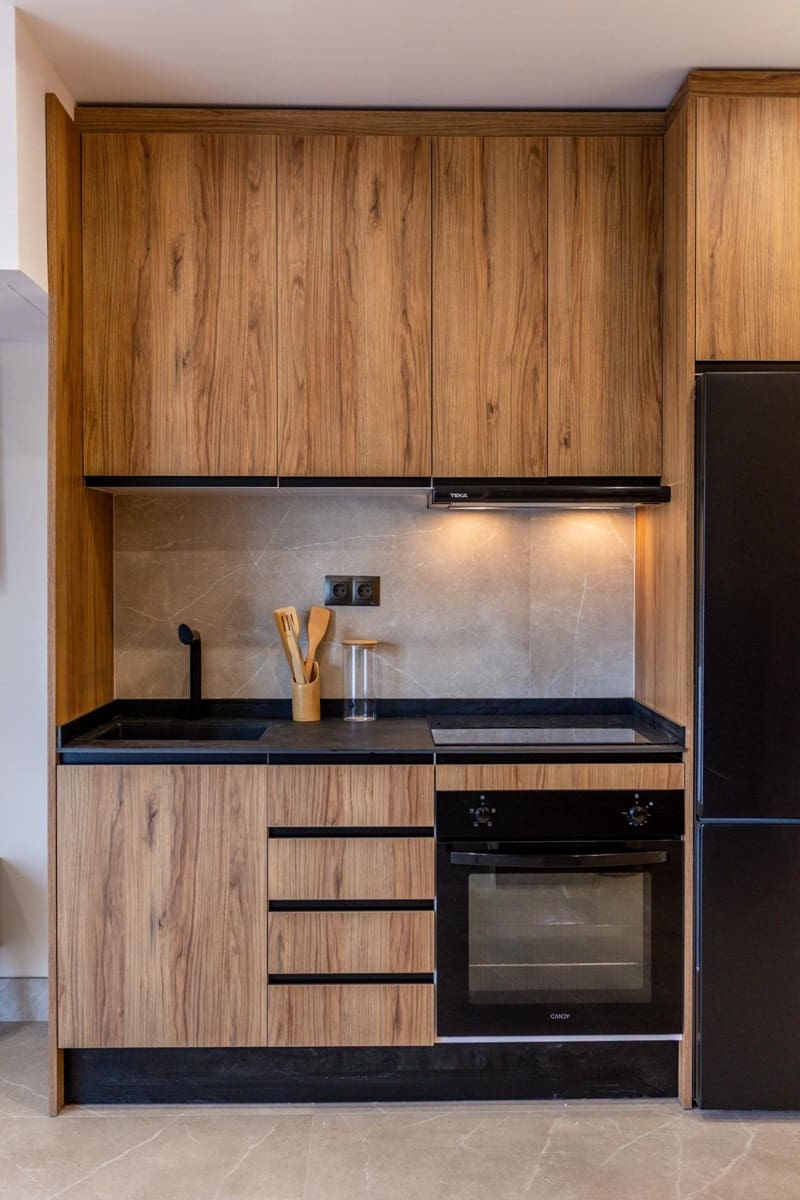 Vind till salu i Granada stad - 132 500 € (Ref: 9985128)