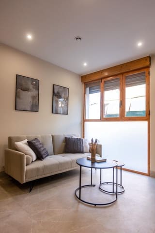 Loft til salgs i Albaicin, Granada by - € 132 500 (Ref: 9985128)